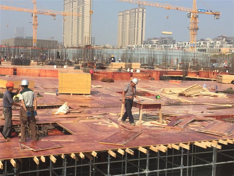 宜昌润枫祥木业带你了解一下建筑模板的操作工艺